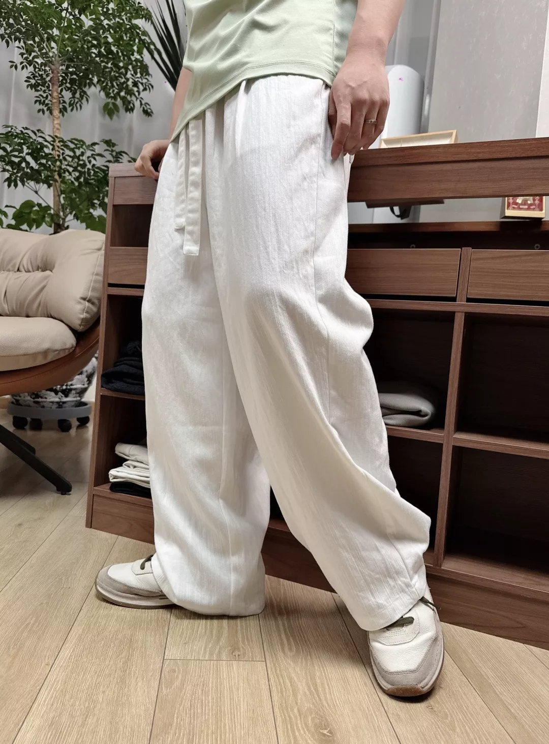 발렌티노 드로스트링 와이드 캐주얼 팬츠 상세 이미지 18