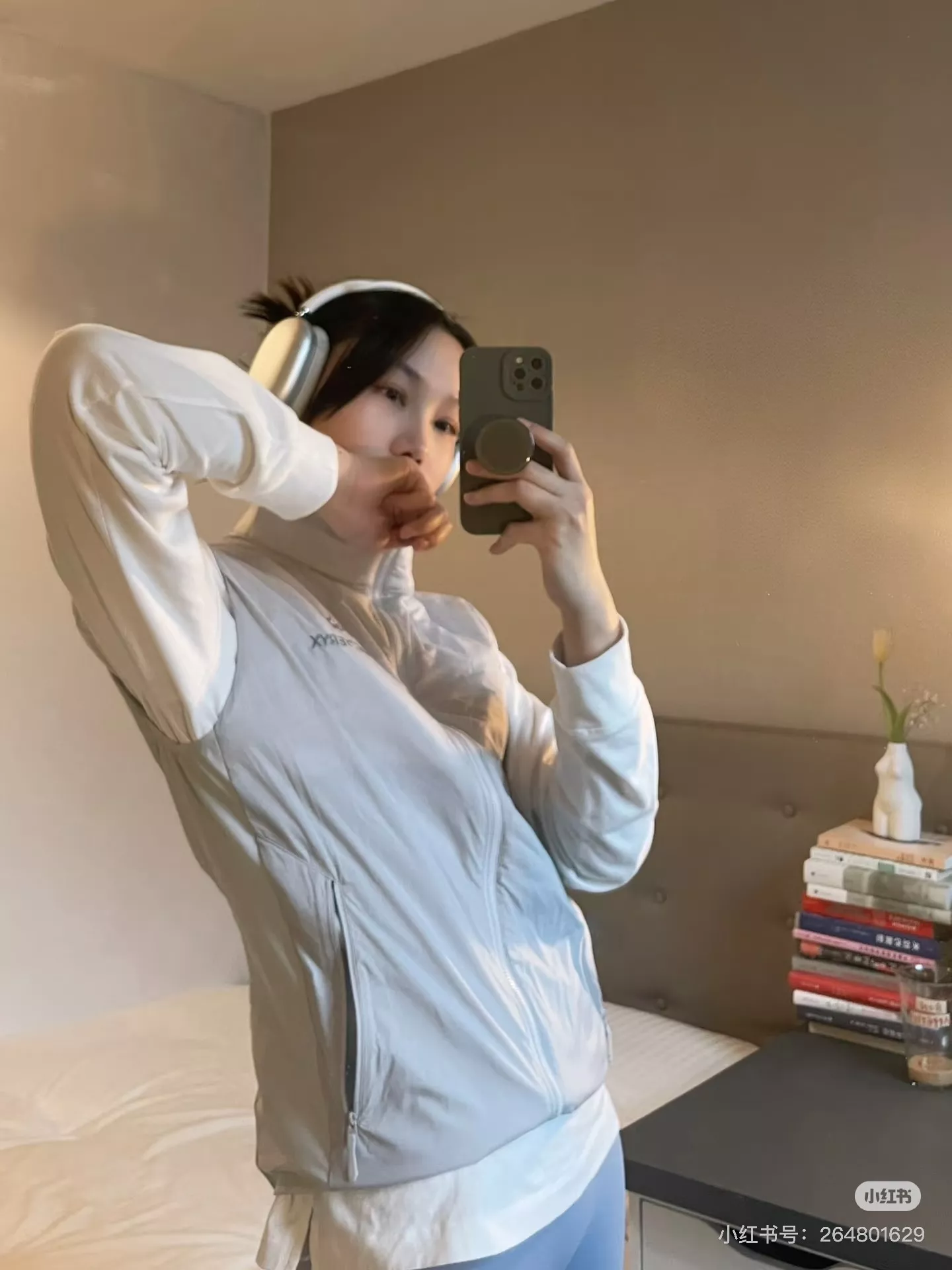 아크테릭스 경량 스탠드넥 스포츠 베스트 상세 이미지 13