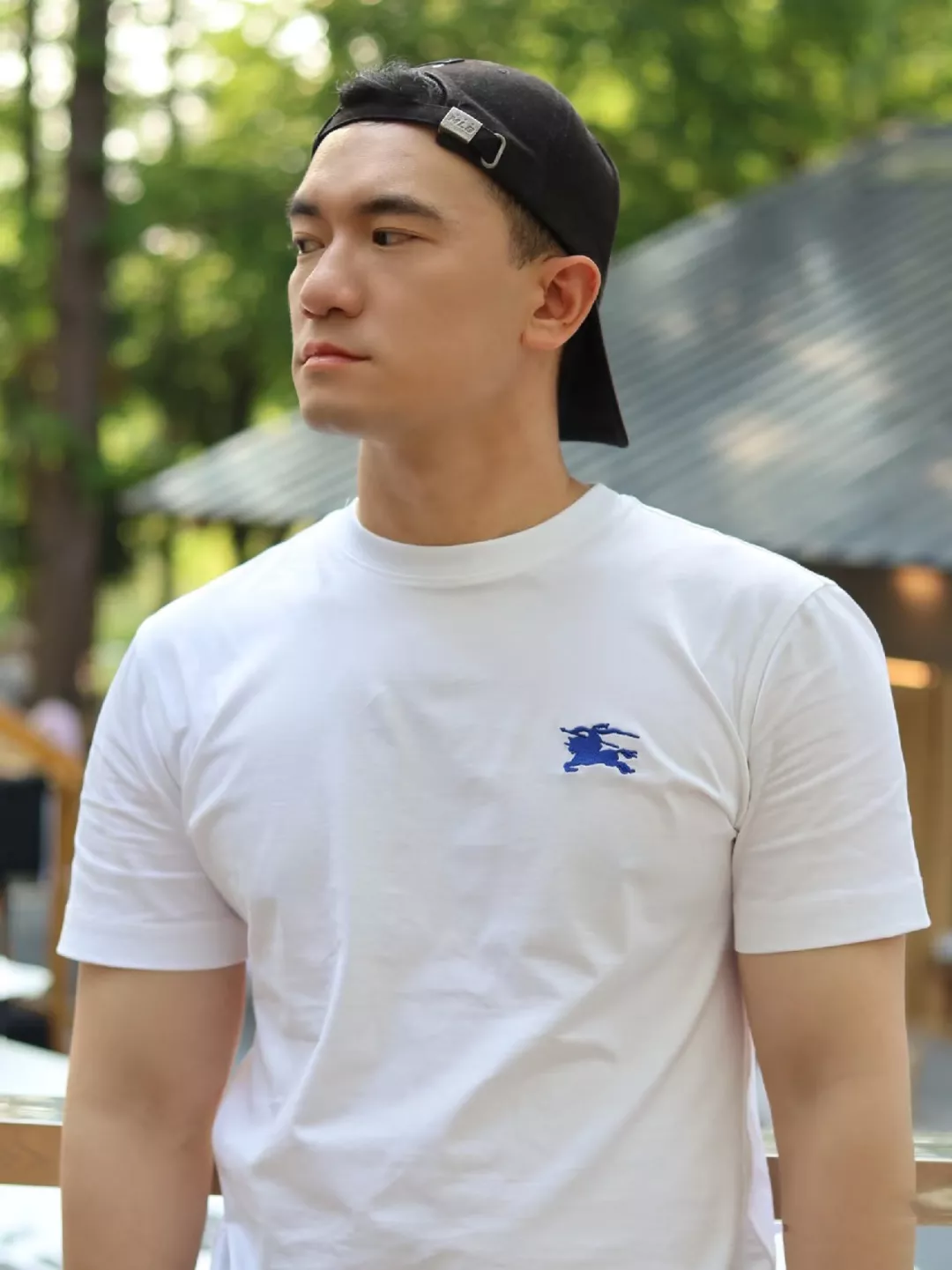 버버리 블루 전마 자수 코튼 반팔 티셔츠 상세 이미지 21