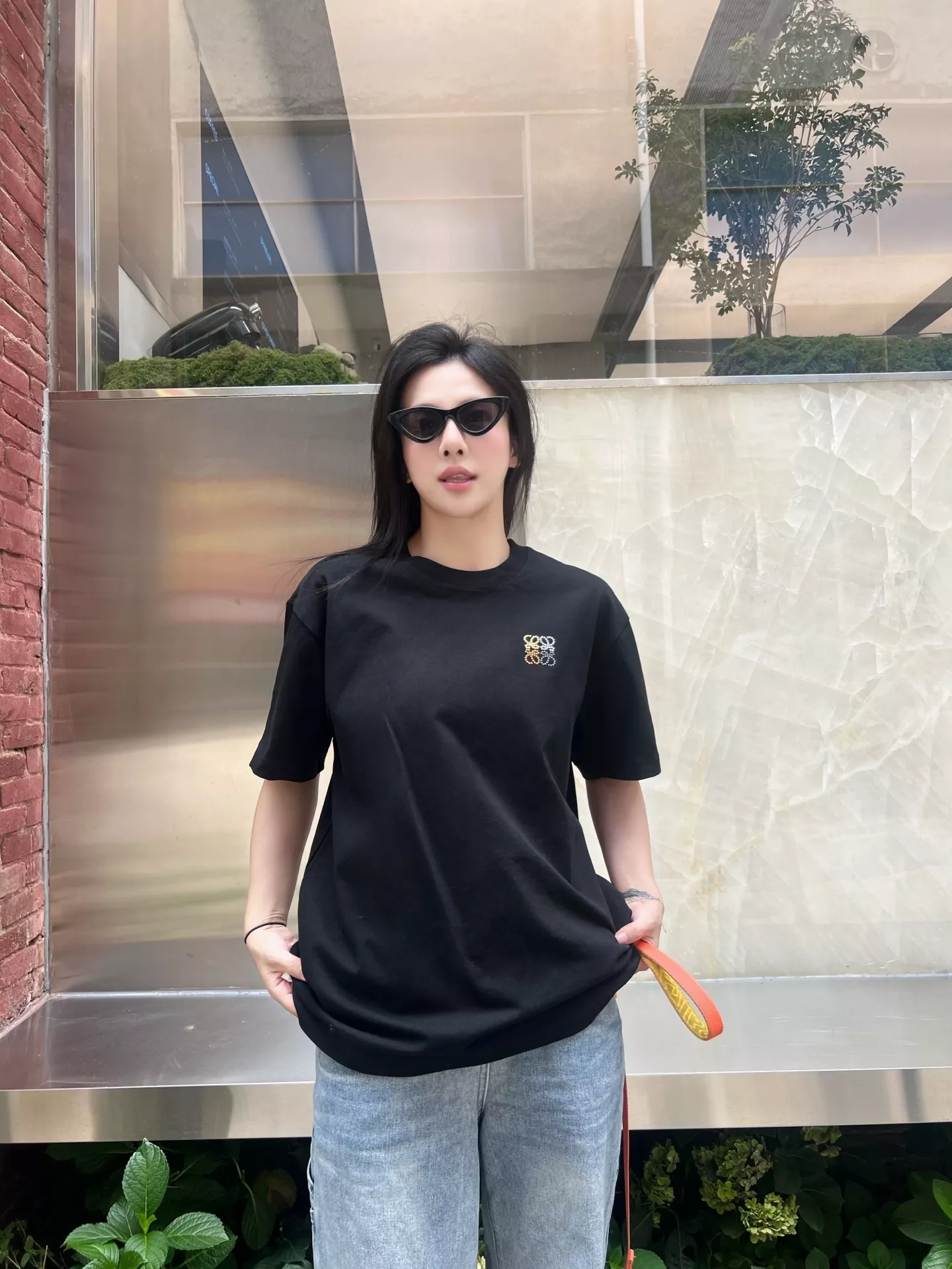 노브랜드 레인보우 로고 자수 반소매 티셔츠 상세 이미지 23