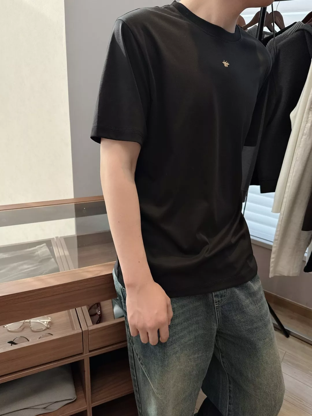 디올 벌 자수 로고 모달 혼방 반팔 티셔츠 상세 이미지 20