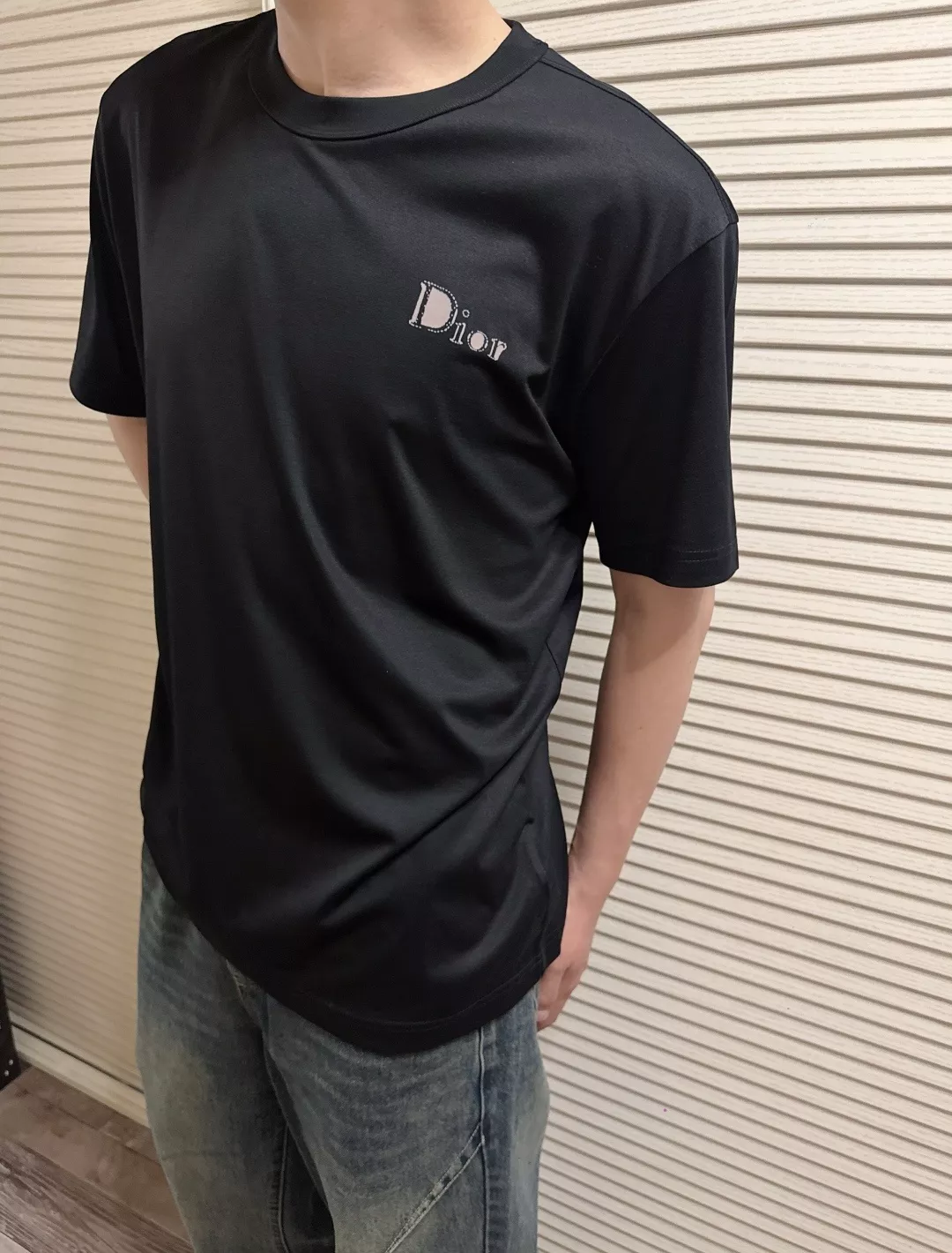 디올 패치 로고 프린트 반소매 티셔츠 상세 이미지 20