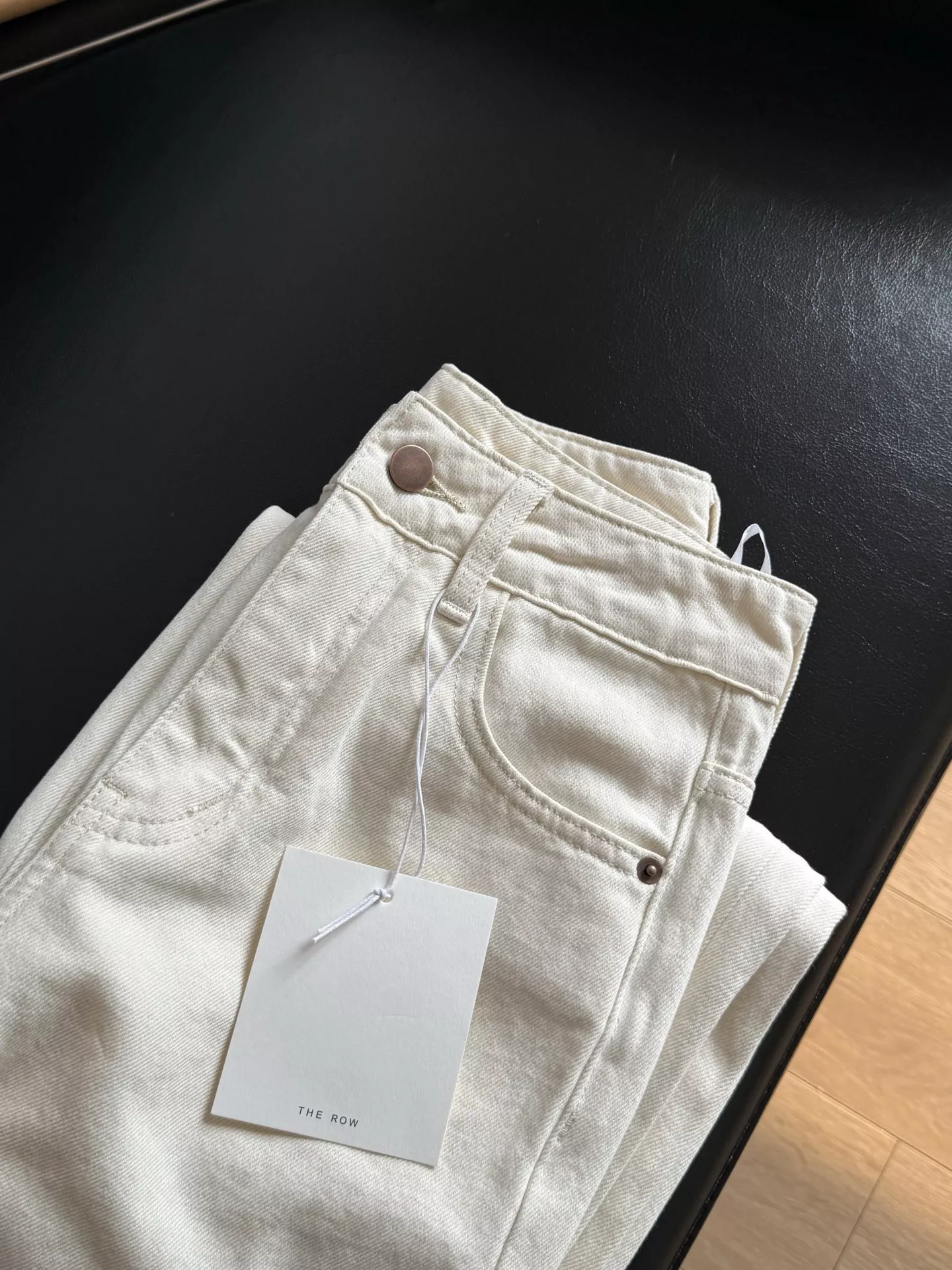 더로우 일자핏 레귤러 데님 팬츠 상세 이미지 24