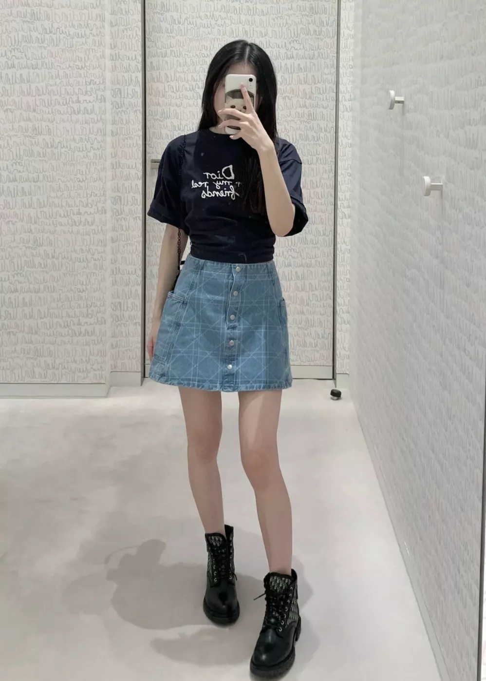 디올 자수 로고 코튼 반팔 티셔츠 상세 이미지 35