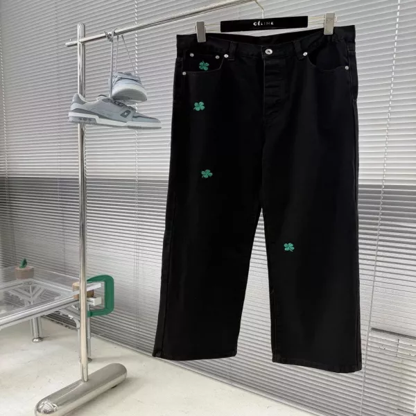 디올 클로버 자수 블랙 데님 팬츠