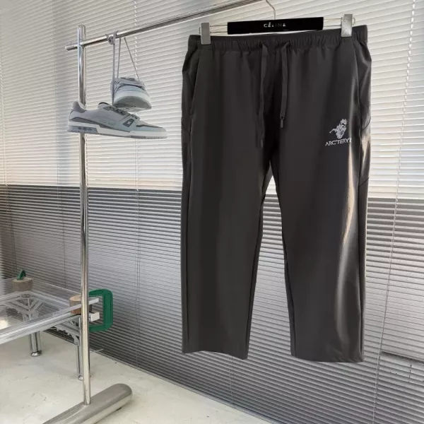 아크테릭스 경량 속건 통근 팬츠