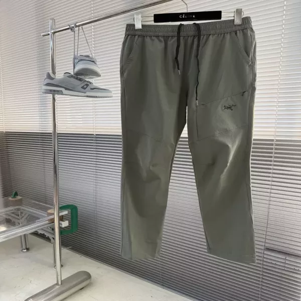 아크테릭스 경량 속건 통근 팬츠