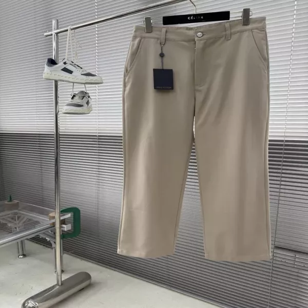 루이비통 단추 포인트 코튼 혼방 공장 팬츠
