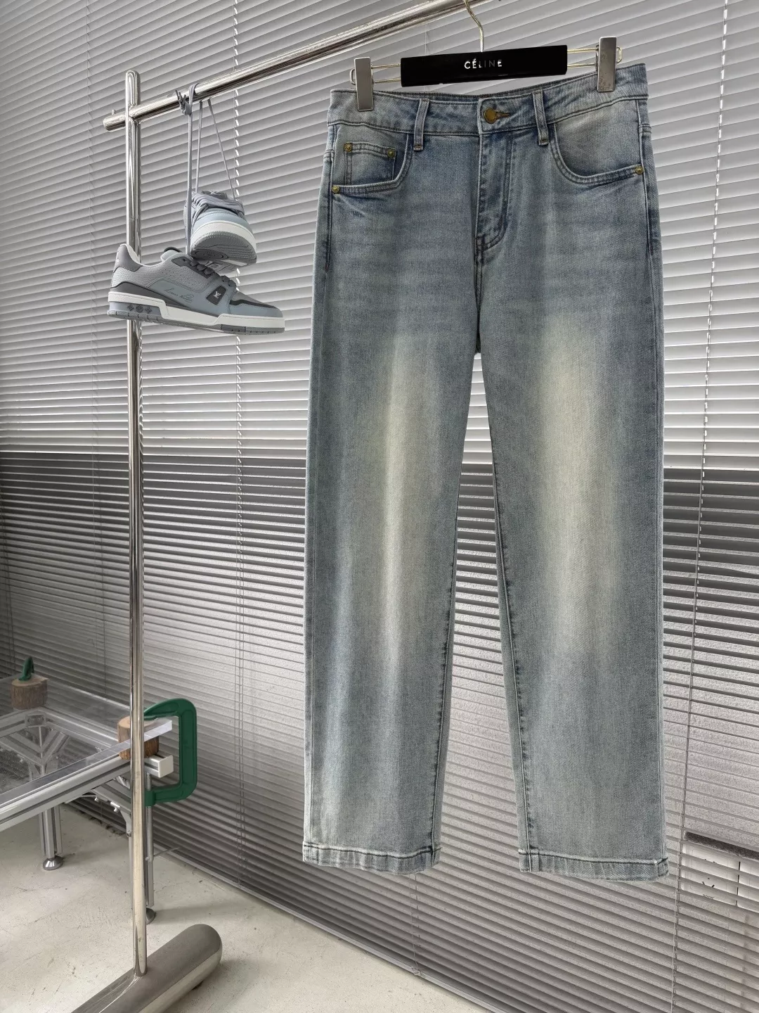 돌체앤가바나 자수 로고 워싱 데님 팬츠 상세 이미지 3