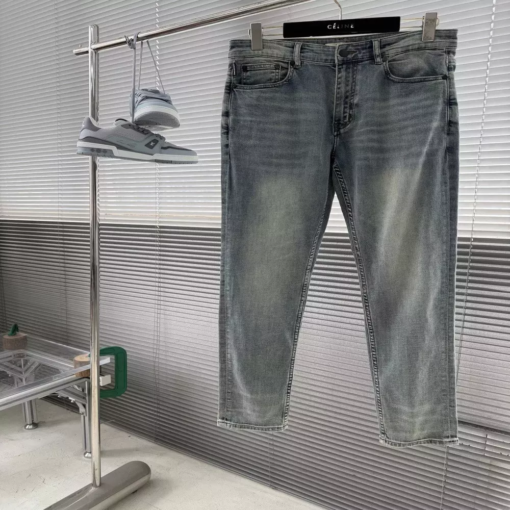 펜디 워싱 스트레이트 데님 팬츠