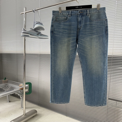 버버리 워싱 스트레이트 데님 팬츠