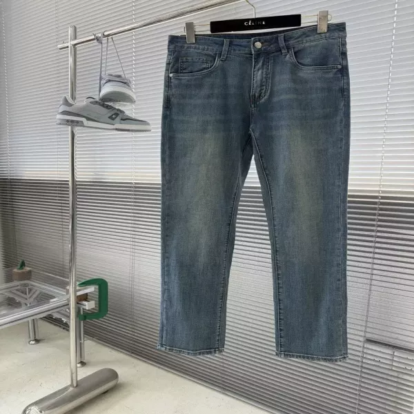 로에베 빈티지 워싱 스트레이트 데님 팬츠