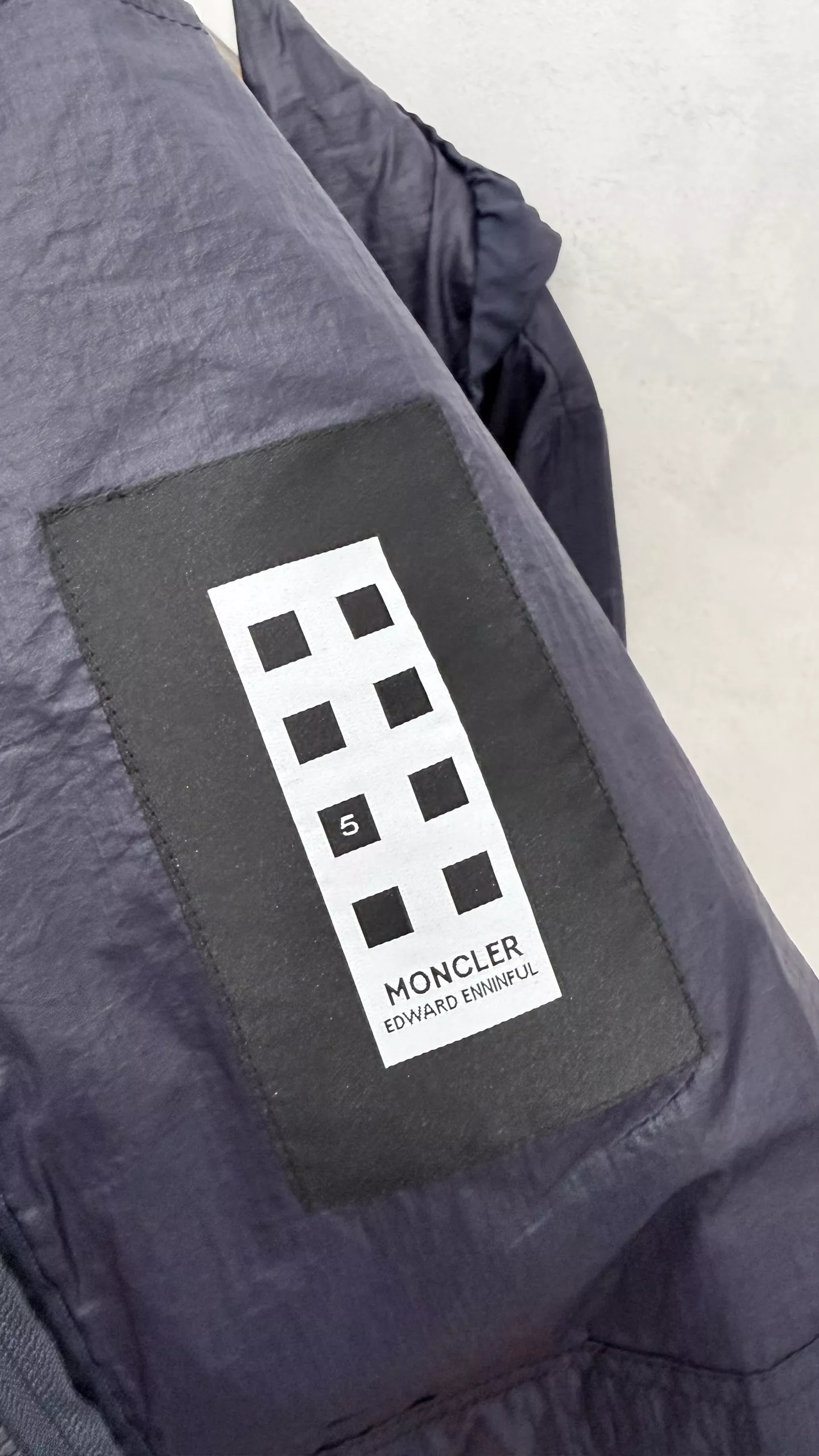 몽클레어 도널드 글로버 협업 후드 재킷 상세 이미지 17