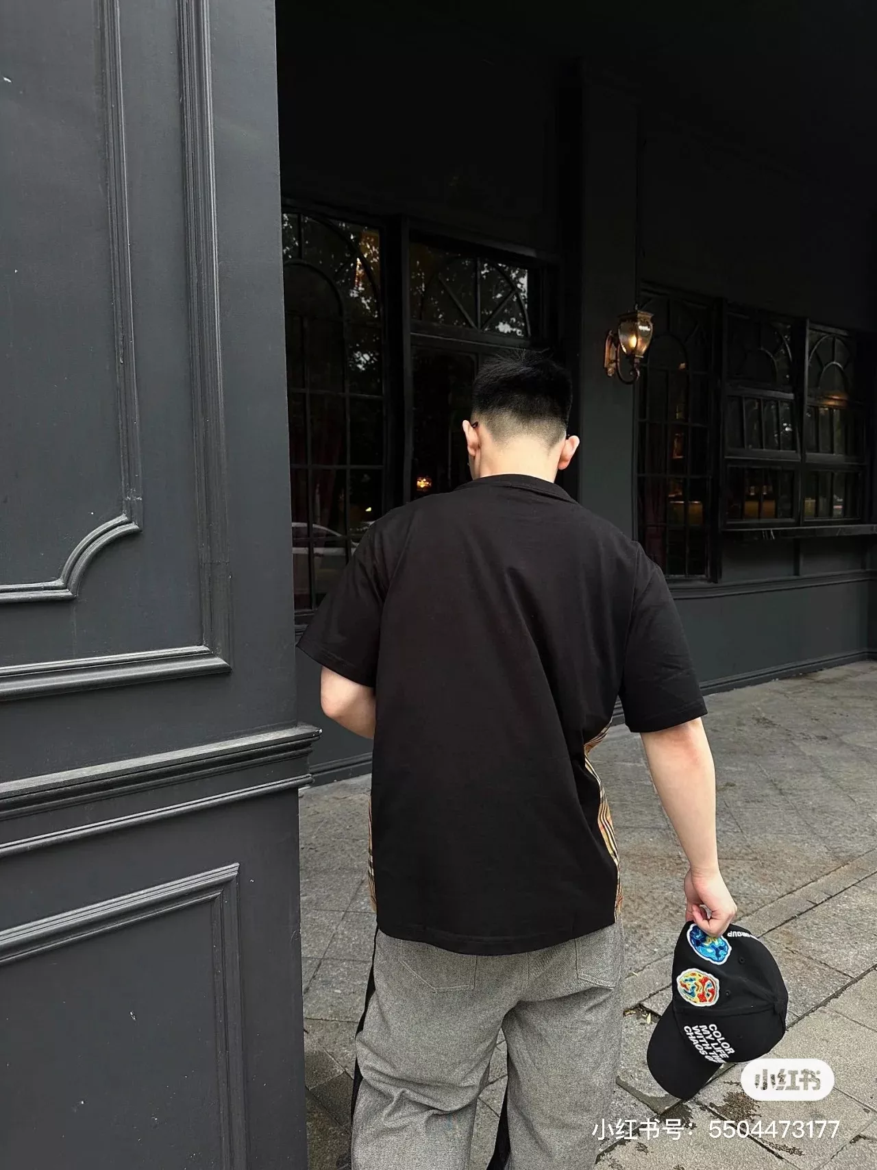버버리 사이드 체크 패널 루즈핏 반소매 티셔츠 상세 이미지 20