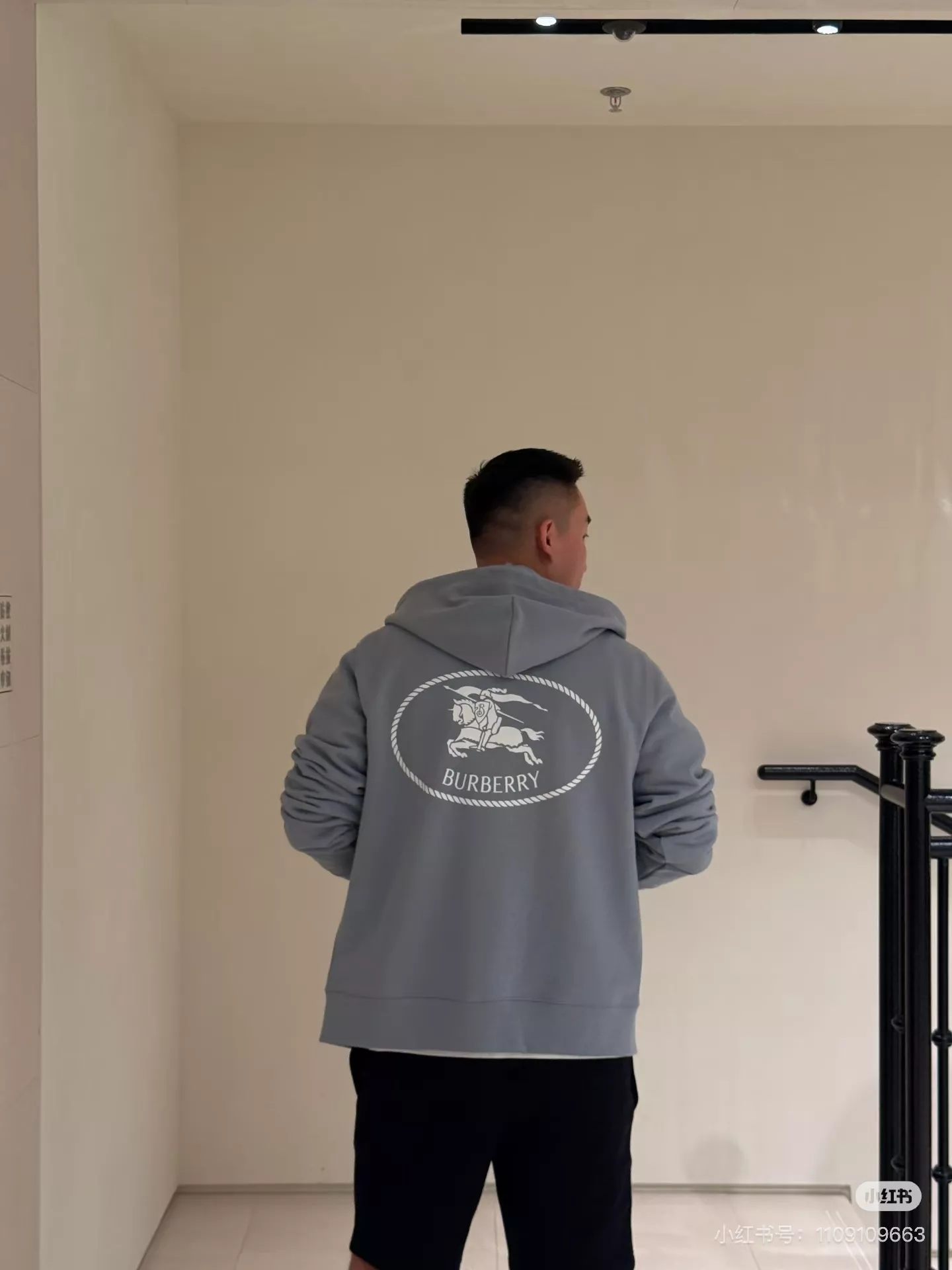 버버리 기사 문양 코튼 후드 집업 상세 이미지 30