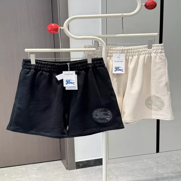 버버리 마술기사 엠블럼 코튼 쇼츠