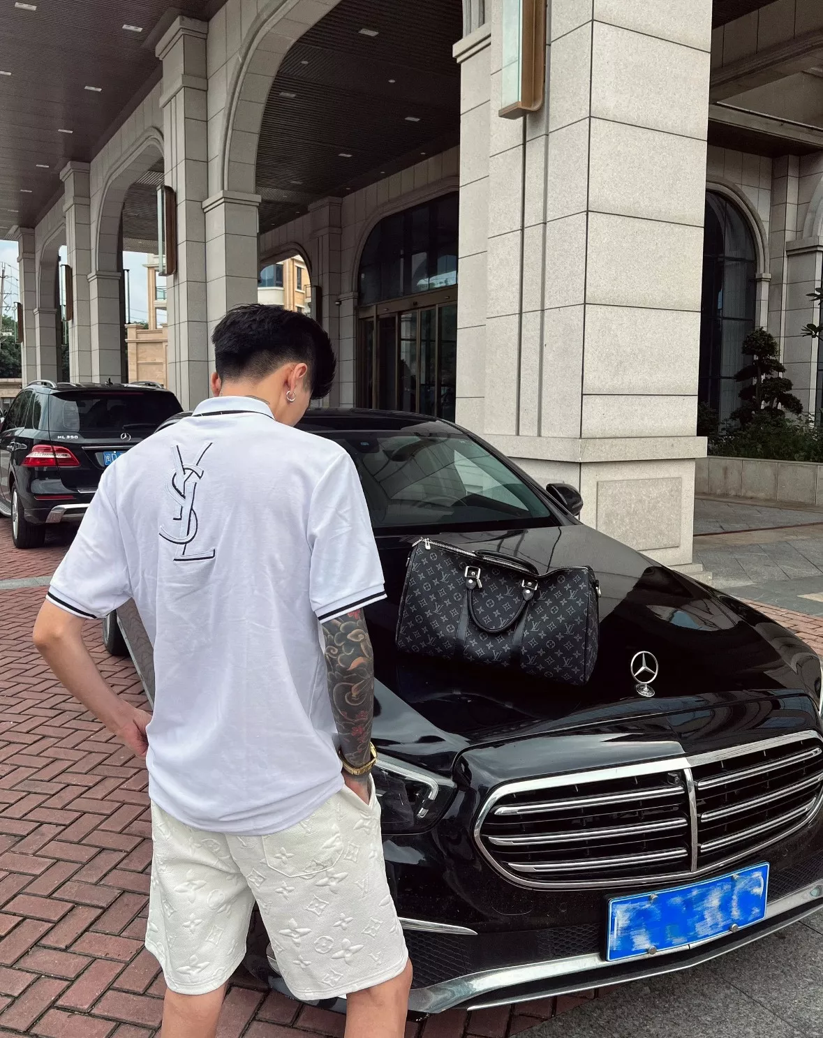 루이비통 엠보 로고 밴딩 숏팬츠 상세 이미지 47