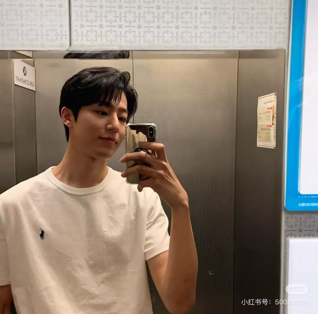랄프로렌 아메리칸 심플 자수 로고 라운드 반팔 티셔츠 상세 이미지 74
