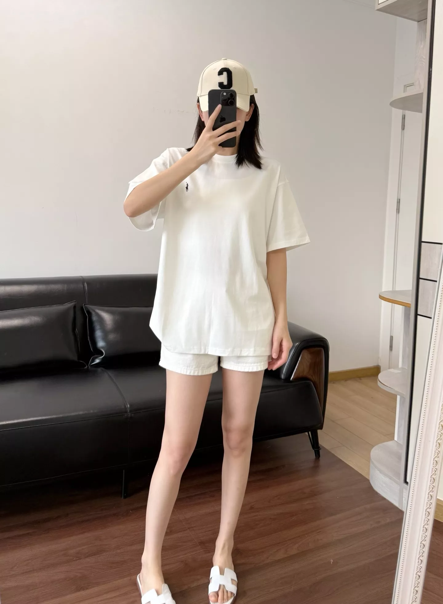 랄프로렌 아메리칸 심플 자수 로고 라운드 반팔 티셔츠 상세 이미지 44