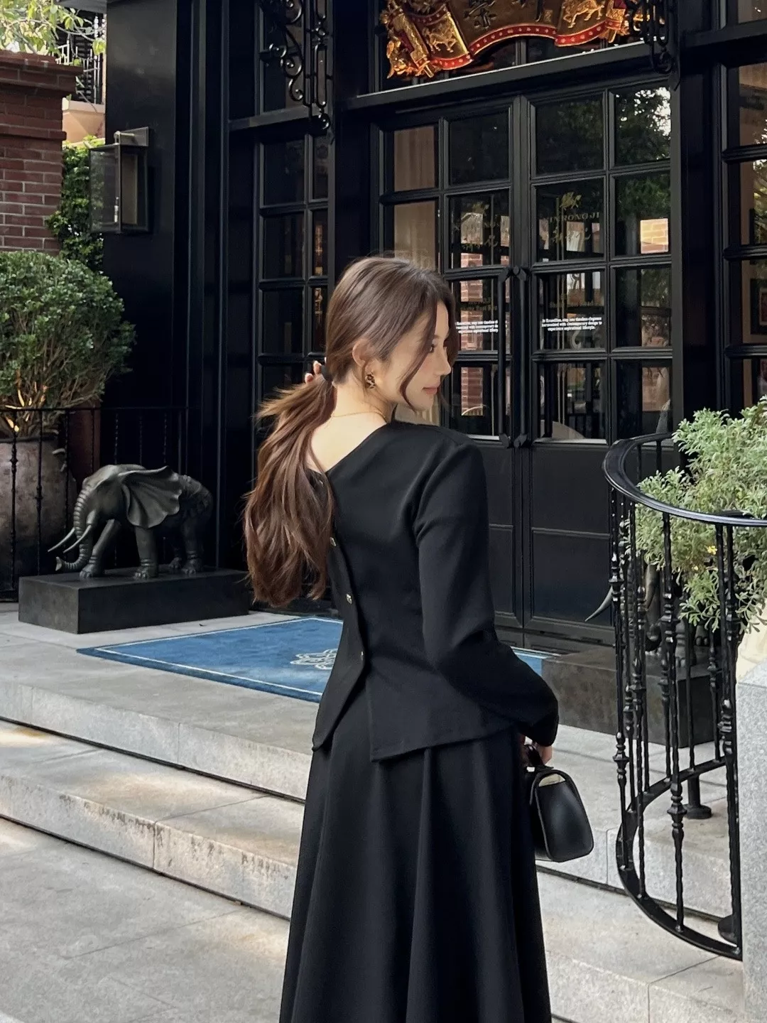 로로피아나 브이넥 금장 버튼 가디건 스커트 세트 상세 이미지 20