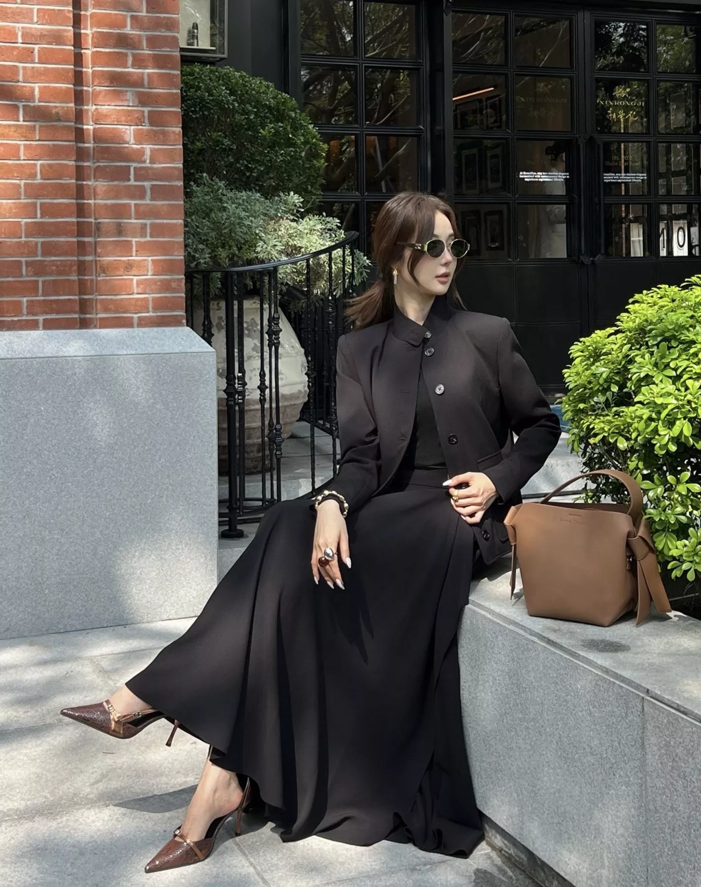 로로피아나 스탠드 카라 블랙 재킷 상세 이미지 11