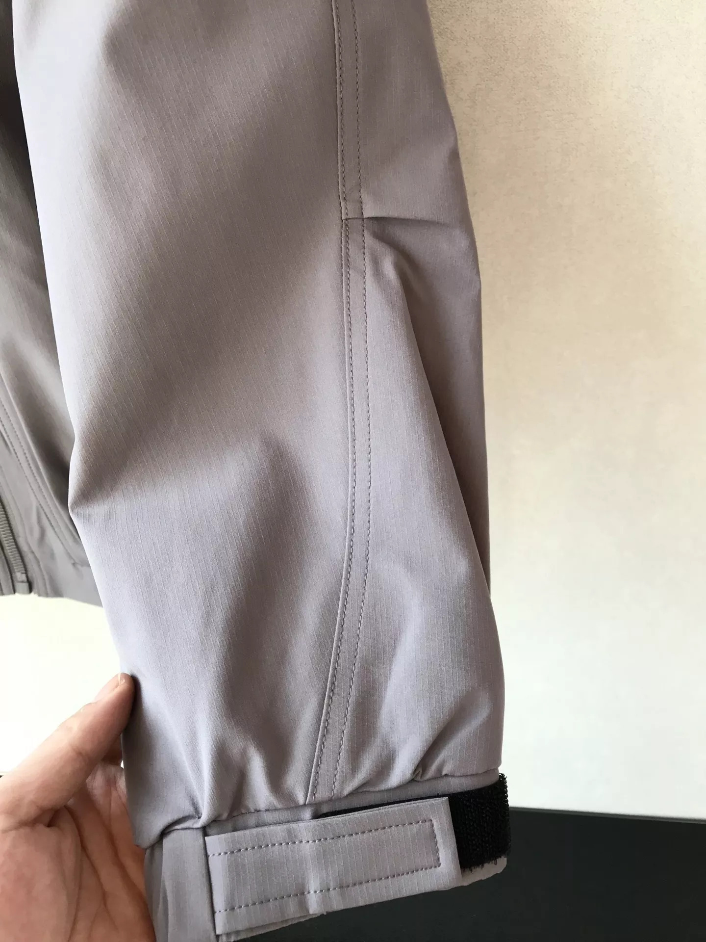 노브랜드 남성 스탠드카라 점퍼 상세 이미지 8