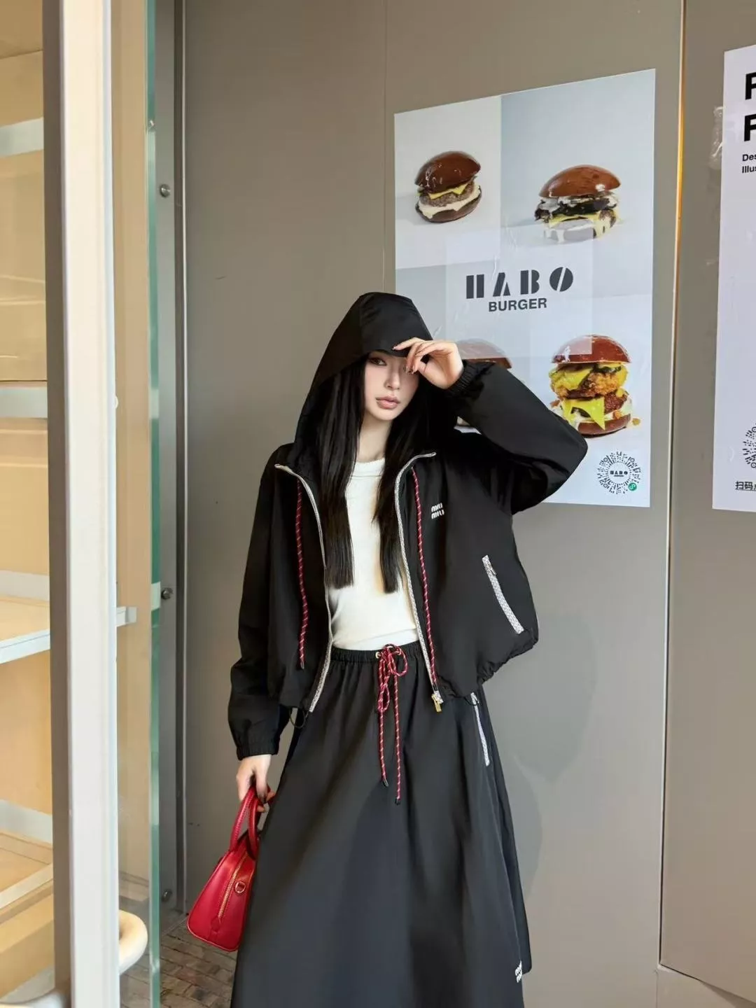 미우미우 나일론 카고 밴딩 스커트 상세 이미지 15