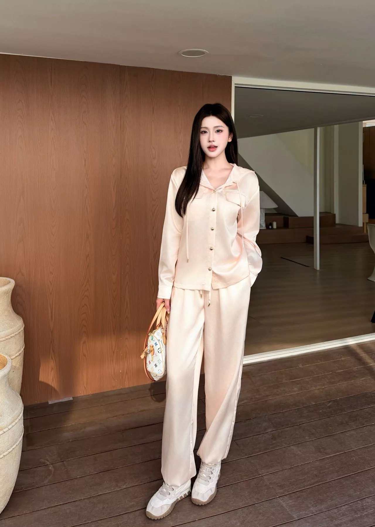 루이비통 모노그램 후드 셔츠 팬츠 세트 상세 이미지 37