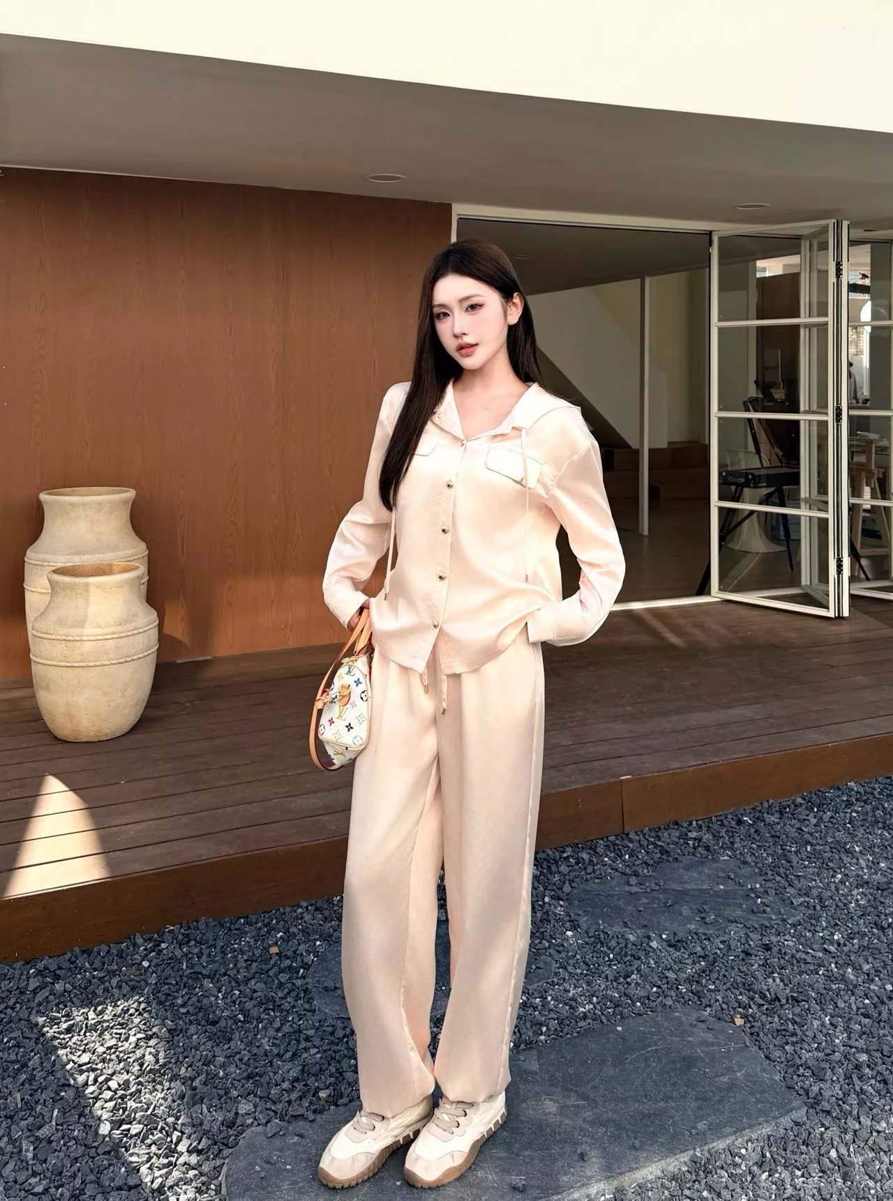 루이비통 모노그램 후드 셔츠 팬츠 세트 상세 이미지 35
