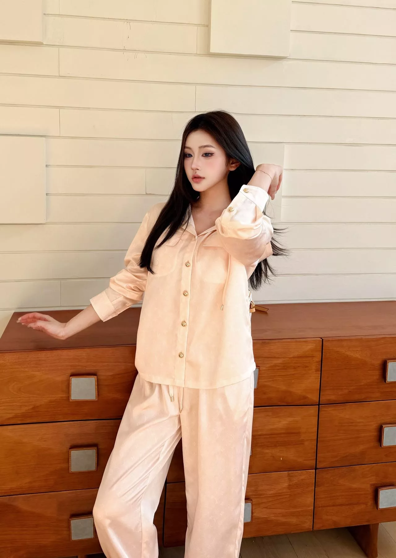 루이비통 모노그램 후드 셔츠 팬츠 세트 상세 이미지 33