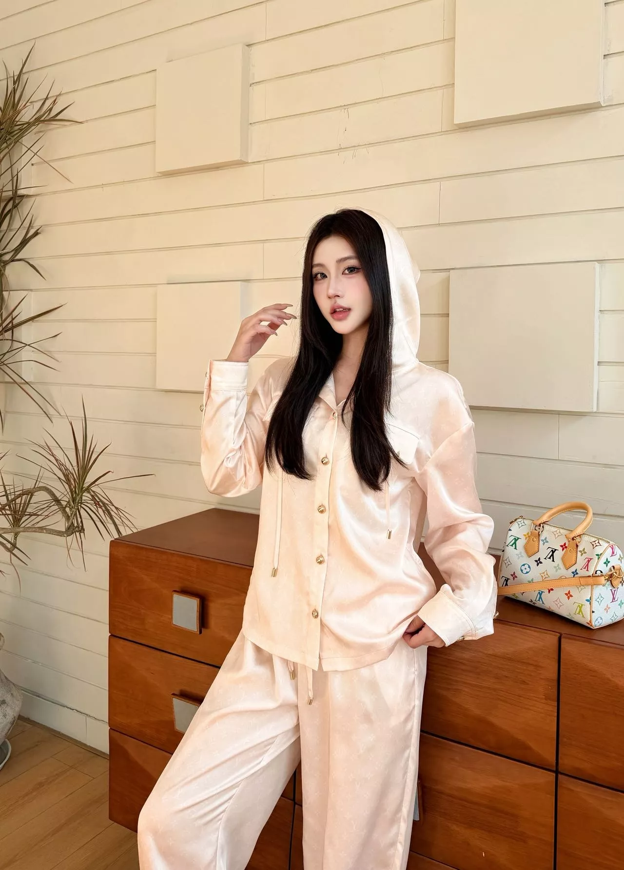 루이비통 모노그램 후드 셔츠 팬츠 세트 상세 이미지 29