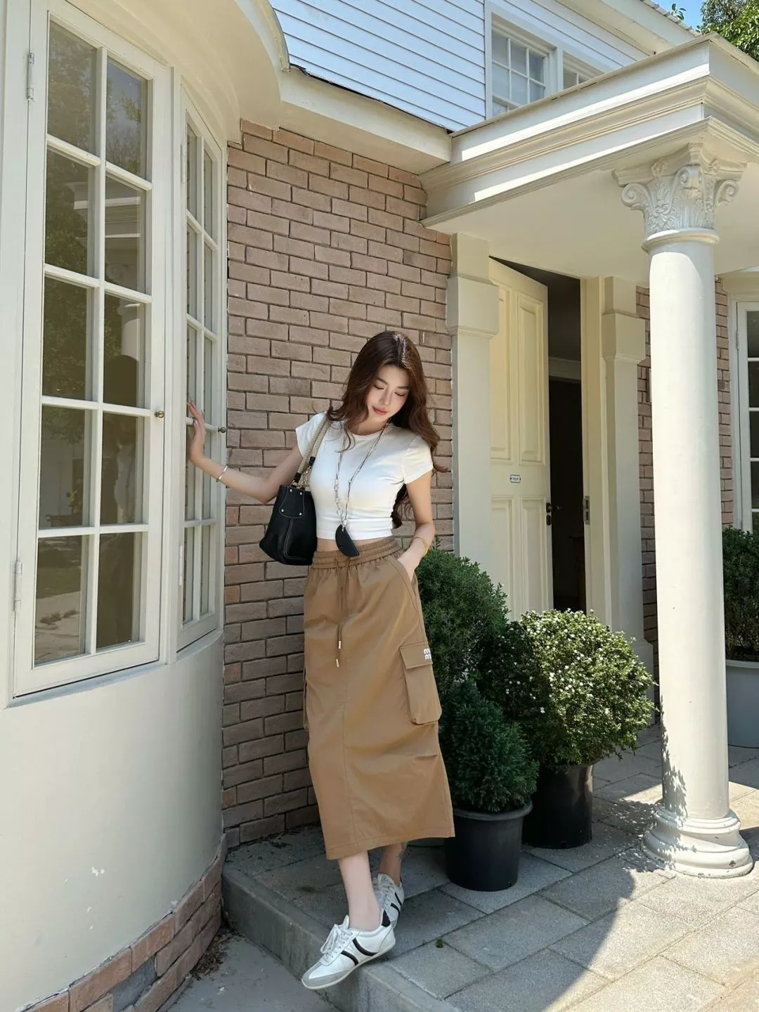 미우미우 밴딩 허리 카고 스타일 스커트 상세 이미지 16