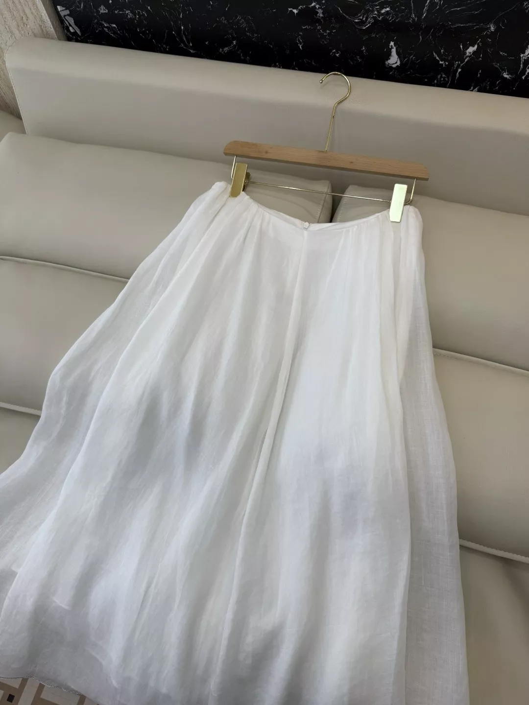 브루넬로쿠치넬리 체인 포인트 슬림핏 롱 스커트 상세 이미지 6