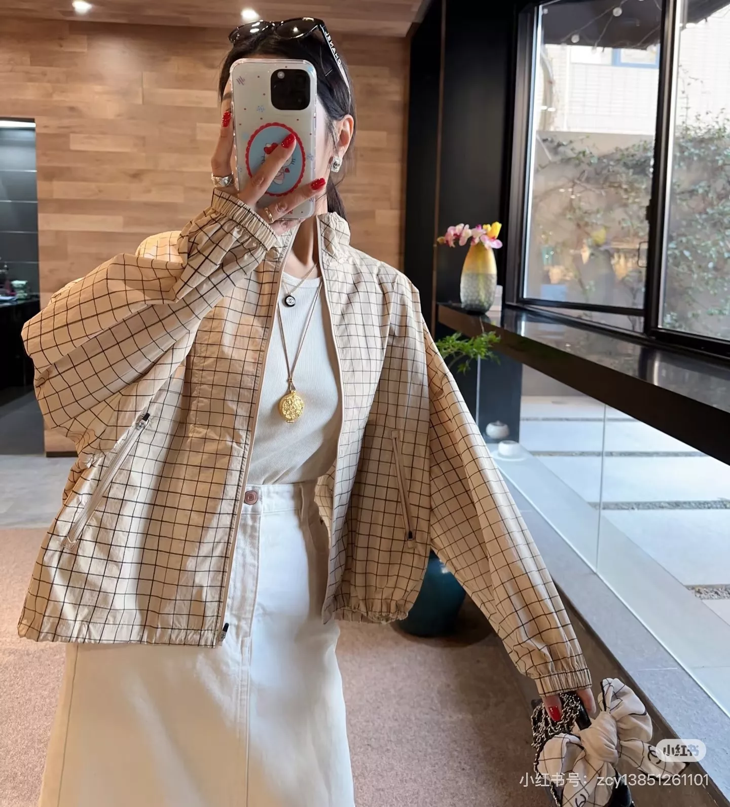 노브랜드 체크 패턴 스탠드넥 숏 재킷 상세 이미지 38