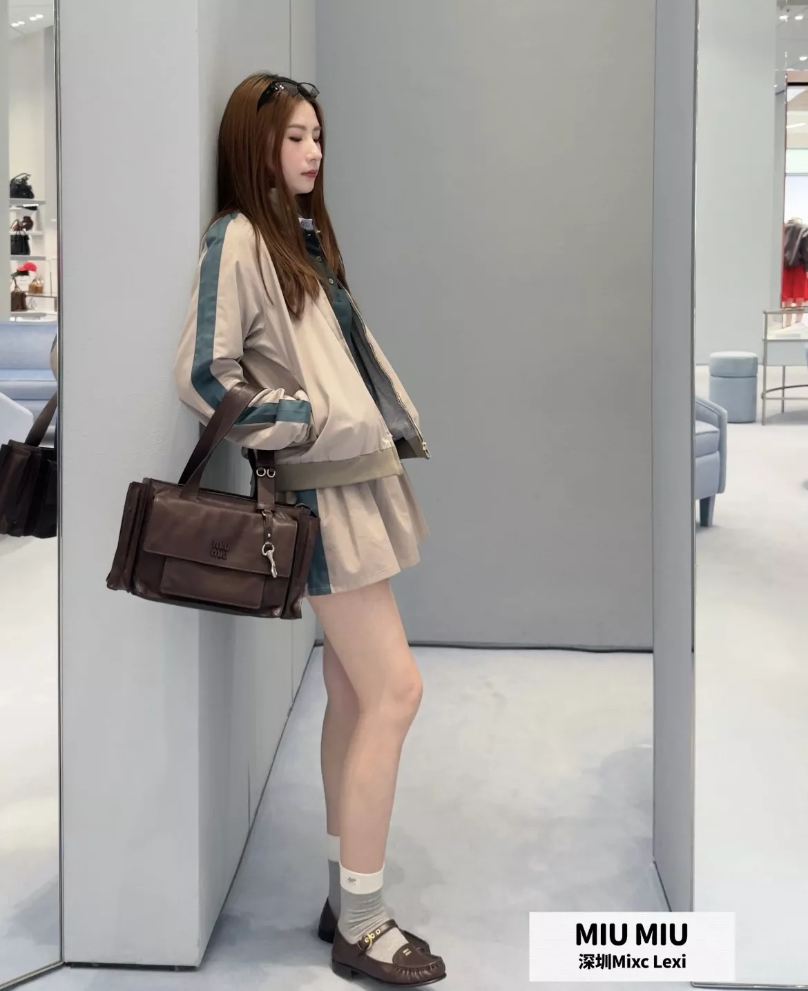 미우미우 워싱 트윌 숏 재킷 상세 이미지 27