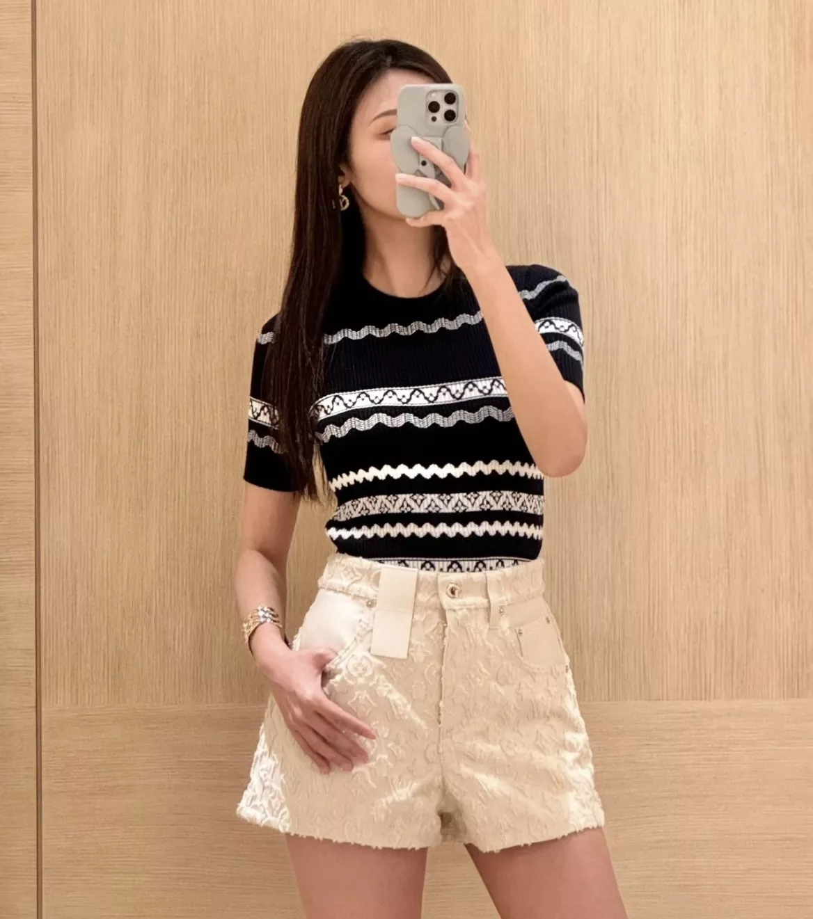 루이비통 3D 모노그램 데님 쇼츠 상세 이미지 20