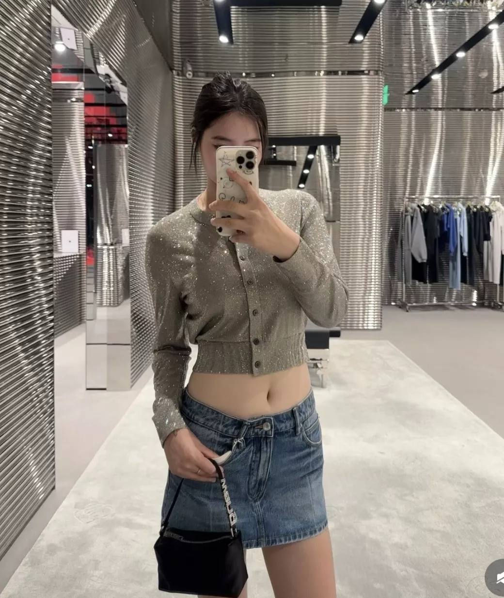 알렉산더왕 크리스탈 장식 니트 가디건 상세 이미지 25