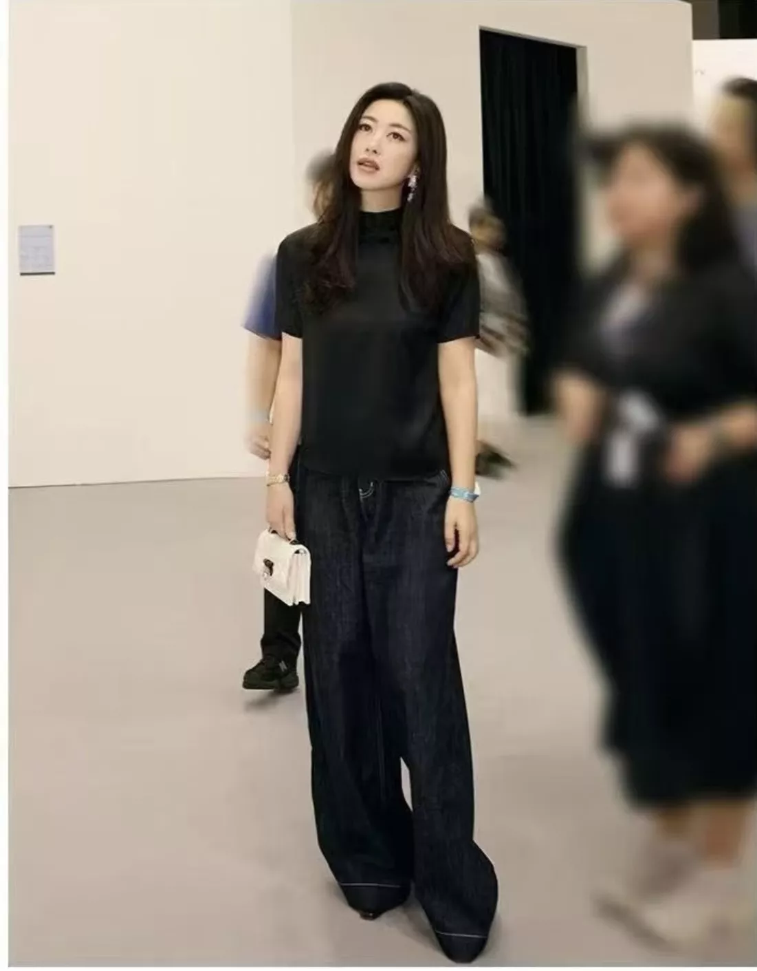 디올 실크 리본 타이 반소매 상의 상세 이미지 40