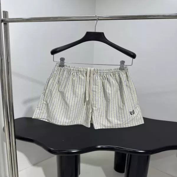 발렌시아가 로렐 클래식 자수 스트라이프 쇼츠
