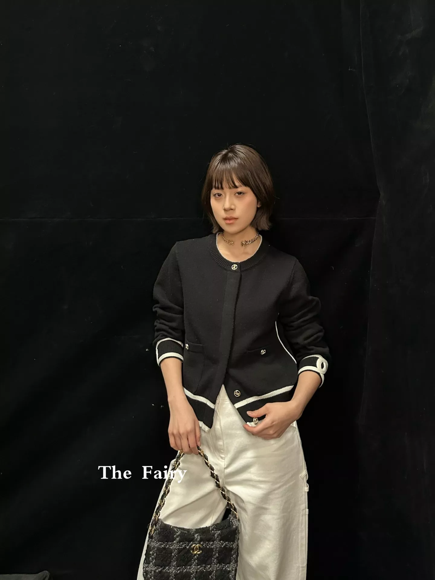 샤넬 배색 트리밍 라운드넥 니트 가디건 상세 이미지 10