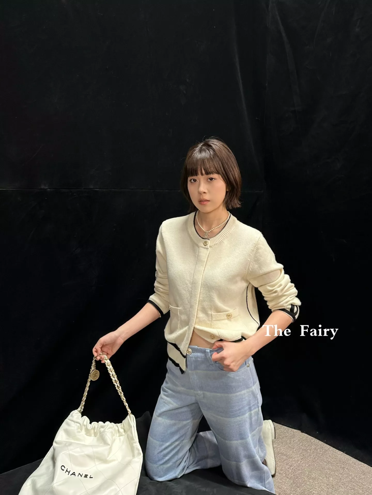 샤넬 배색 트리밍 라운드넥 니트 가디건 상세 이미지 30
