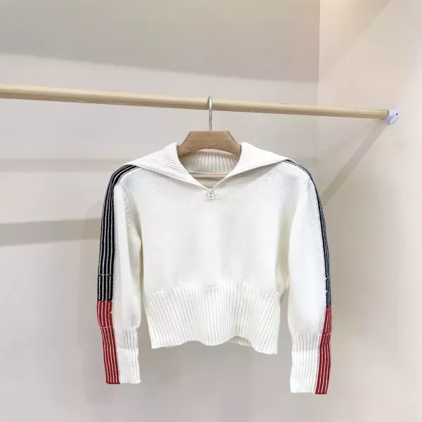 디올알프스 반집업 하이넥 니트