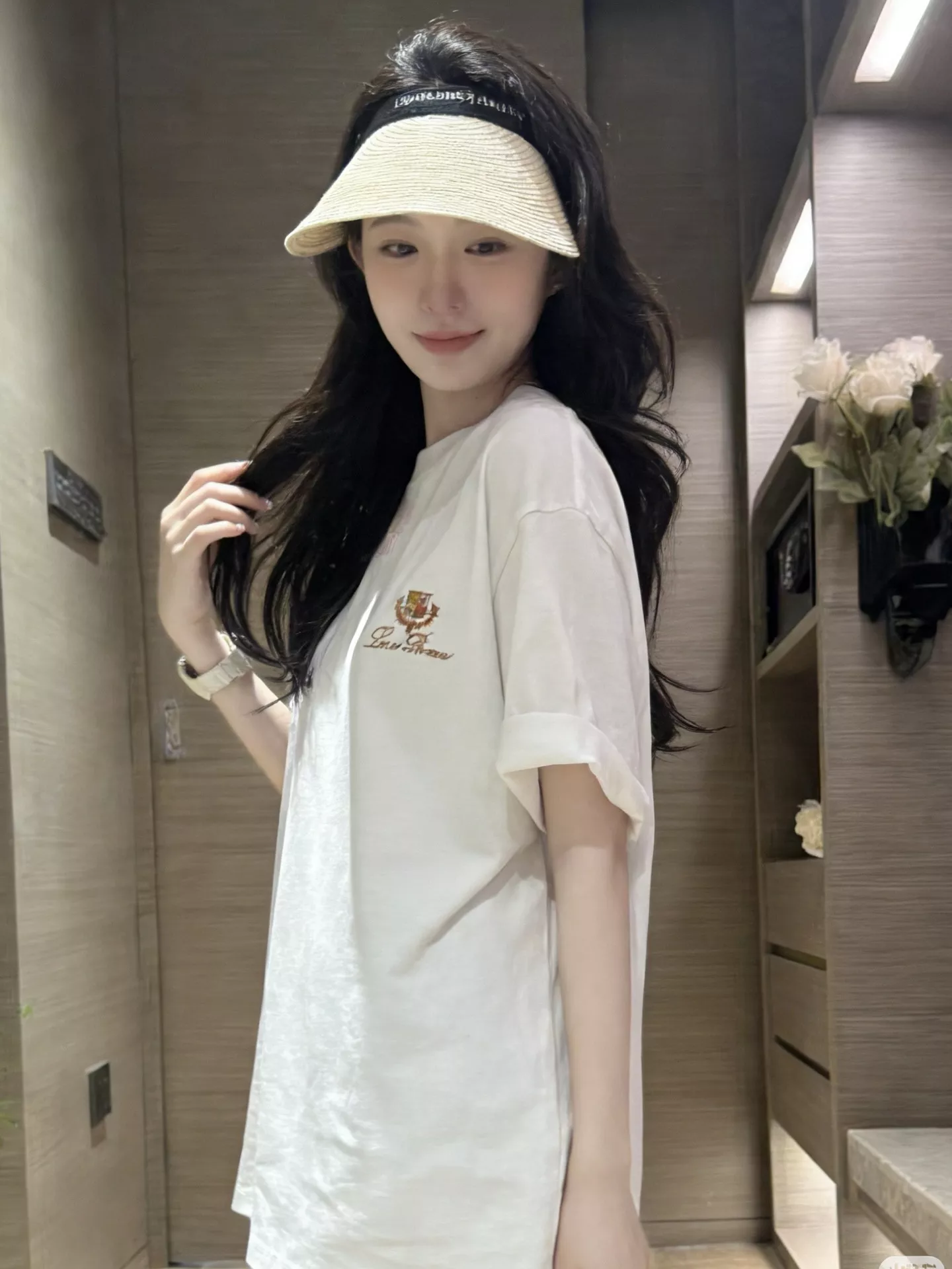 로로피아나 자수 로고 코튼 반소매 티셔츠 상세 이미지 17