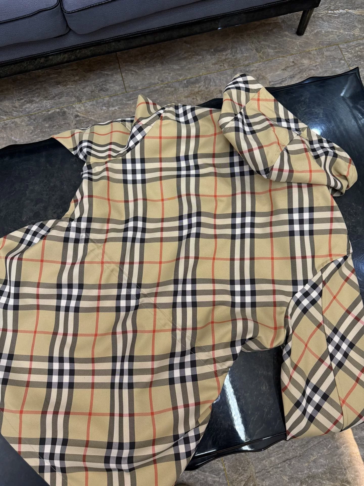 버버리 여성 체크 후드 아우터 상세 이미지 28