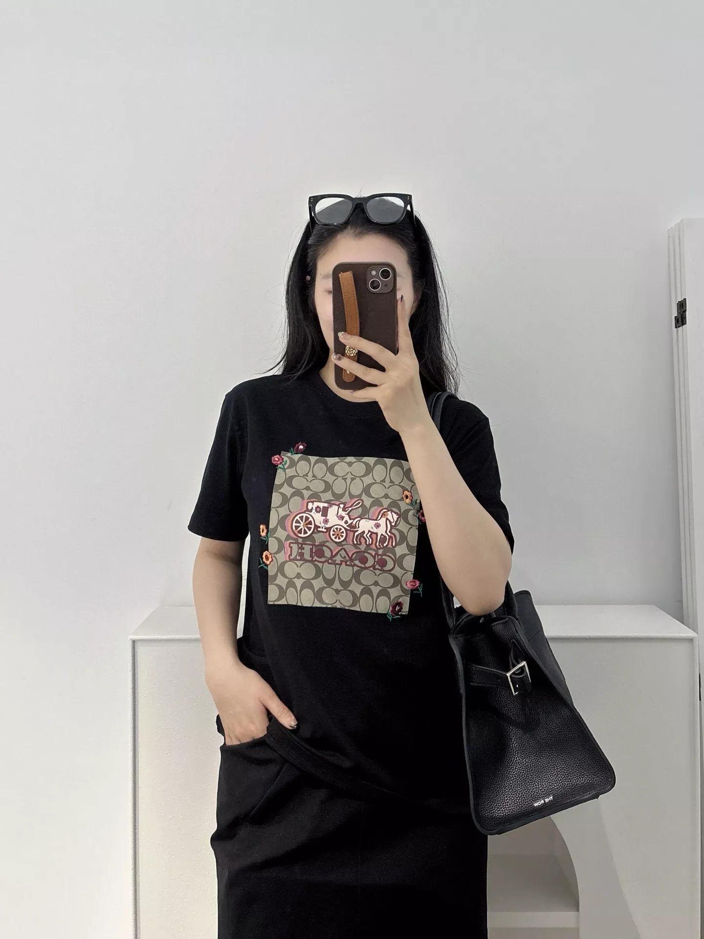 코치 마차 자수 프린트 반소매 티셔츠 상세 이미지 70