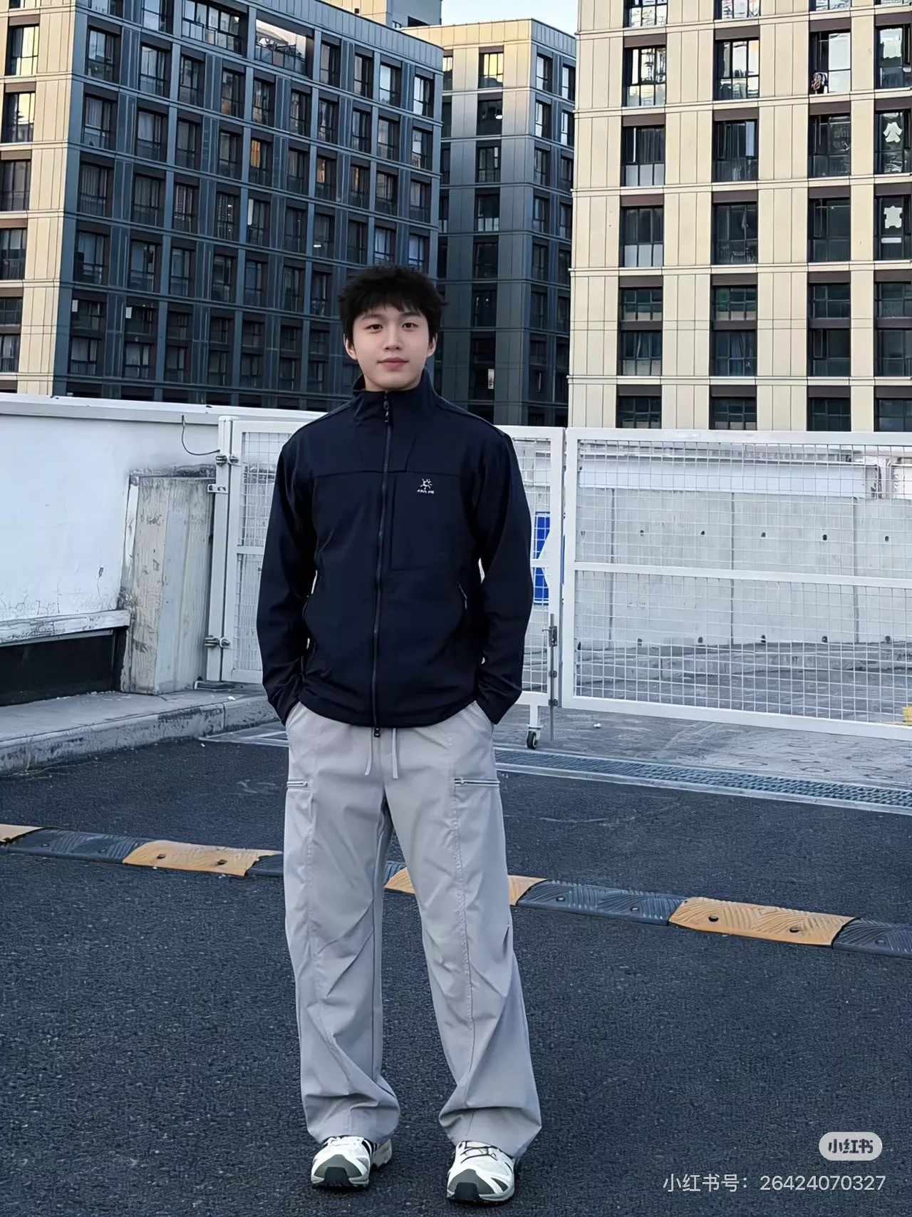 카일라스 스탠드넥 소프트쉘 아웃도어 재킷 상세 이미지 18