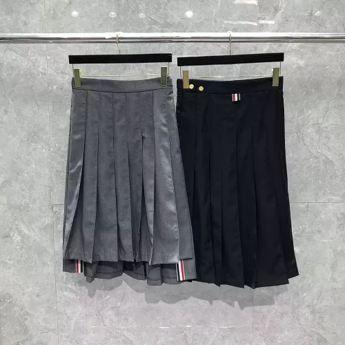 톰브라운 플리츠 미디 스커트