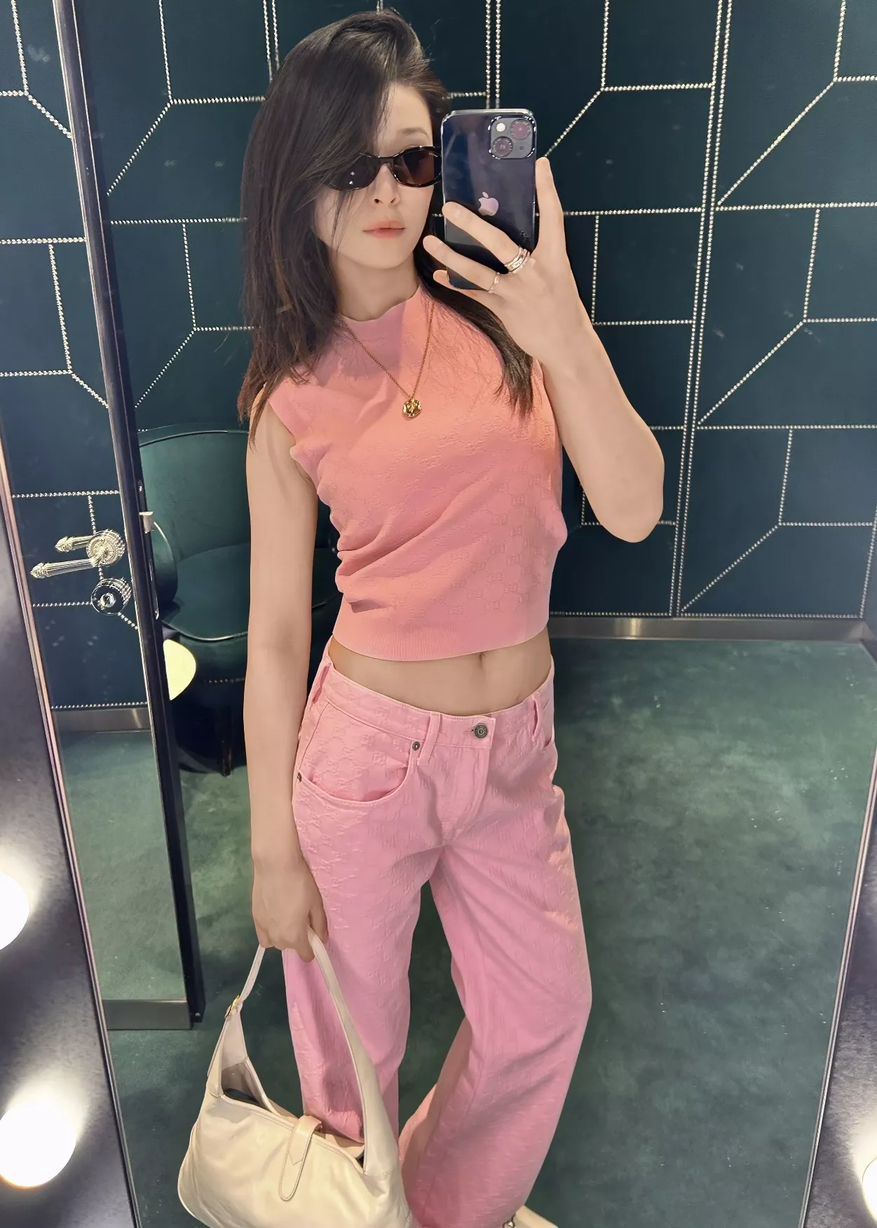 구찌 핑크 GG 자카드 와이드 데님 팬츠 상세 이미지 21