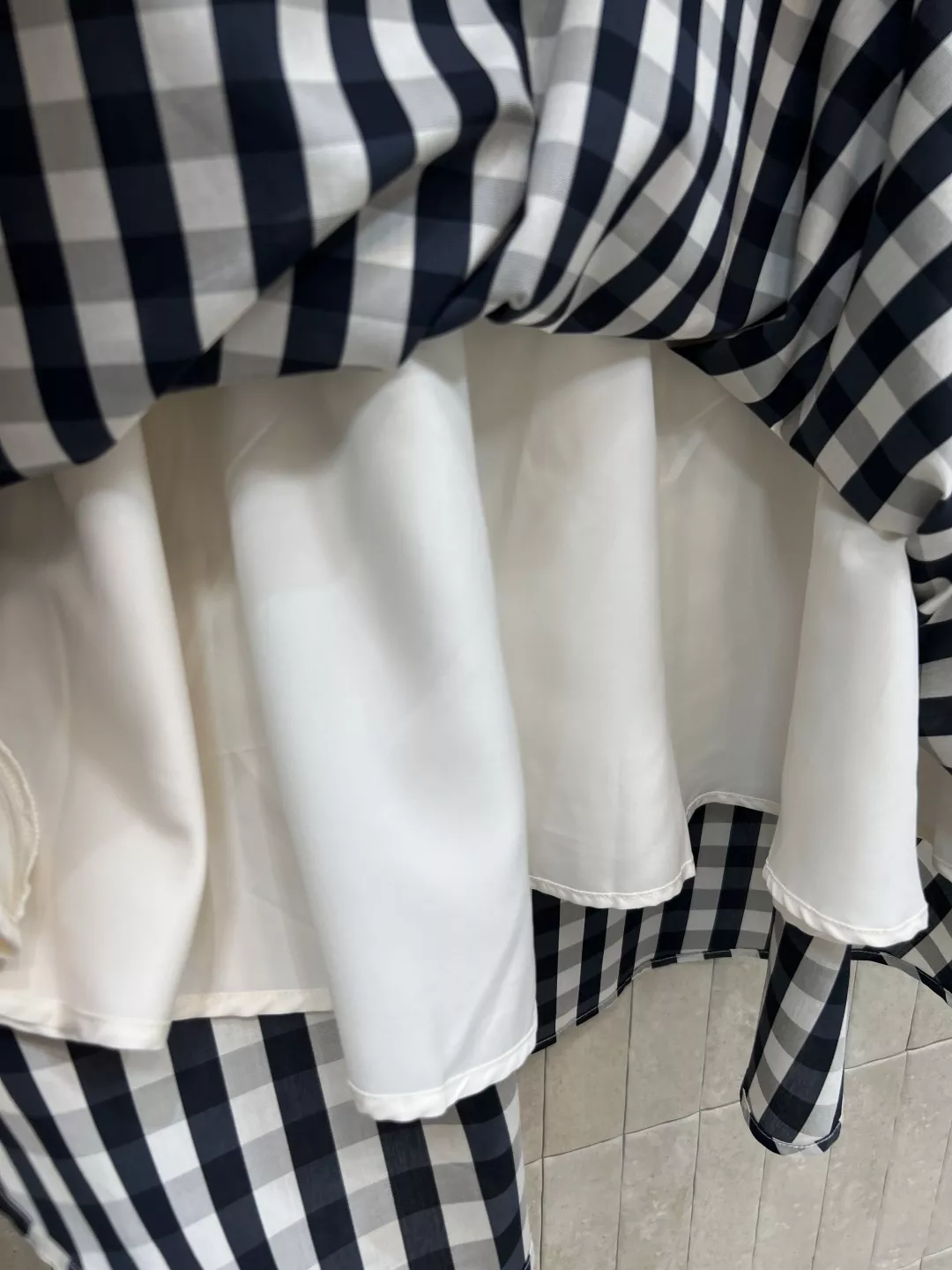 디올 체크 플레어 스커트 상세 이미지 6