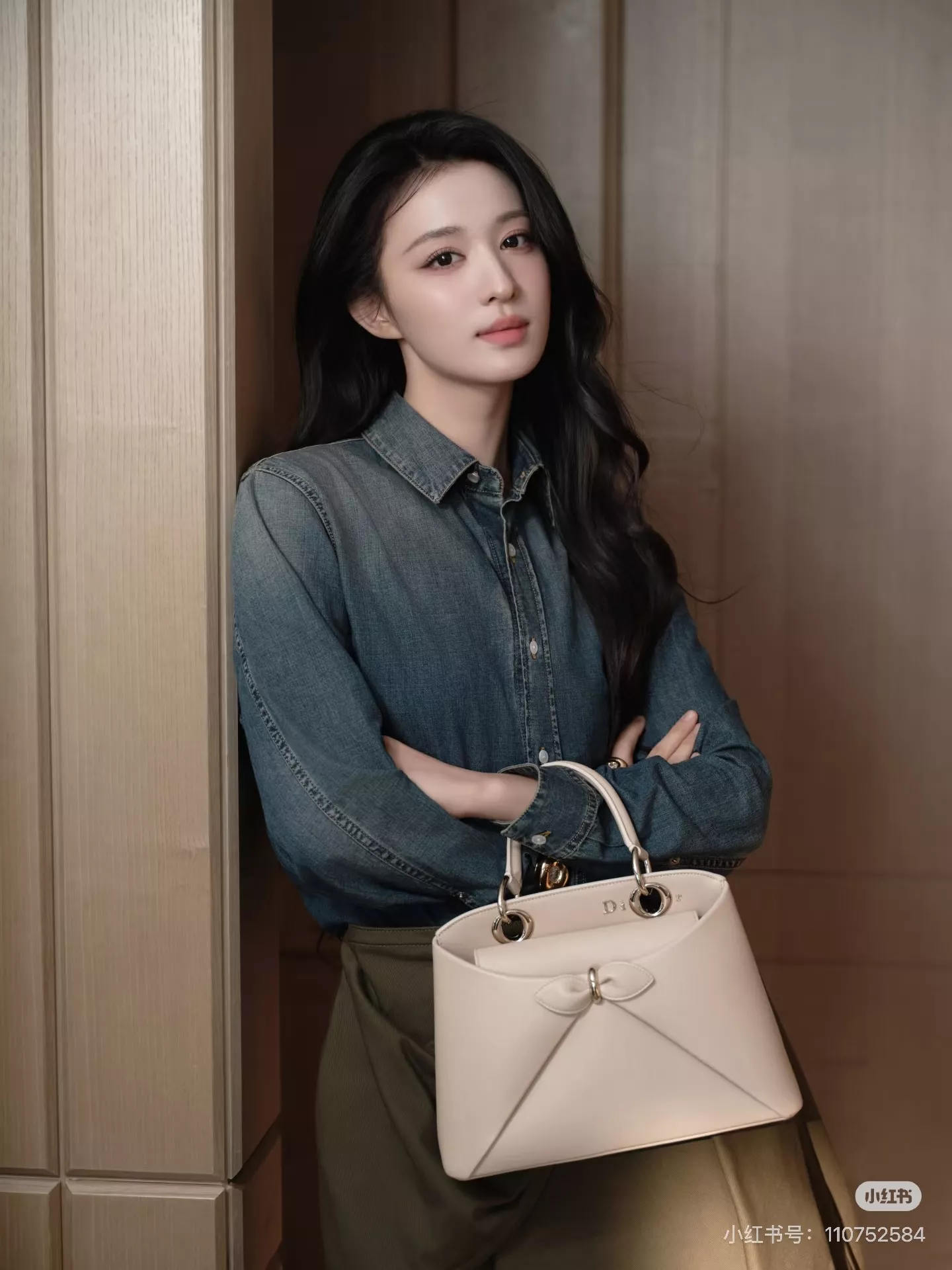 디올 언발란스 랩 스타일 코튼 스커트 상세 이미지 90